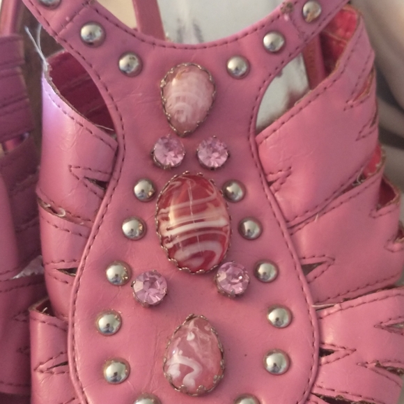 BRECKELLE'S Pink peep toe wedge platforms - Picture 3 of 7